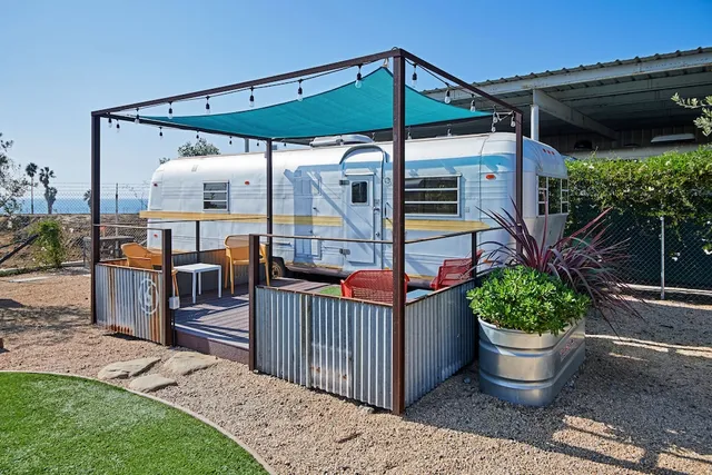 Waypoint Ventura Vintage Trailer Hotel & Campground