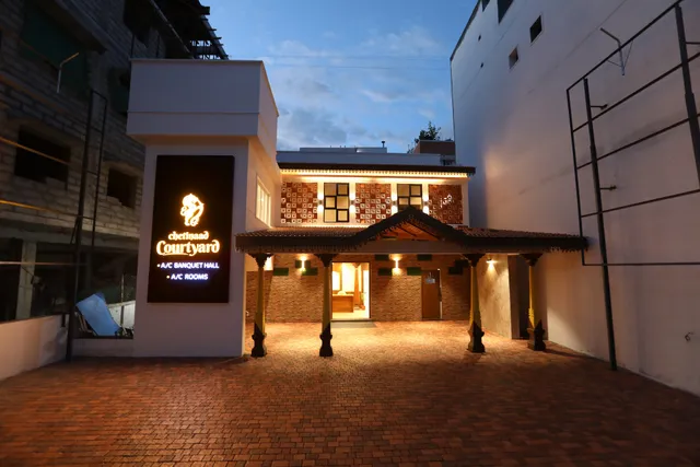 Chetinaad Courtyard