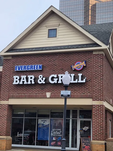 Evergreen Bar & Grill/Fuddruckers