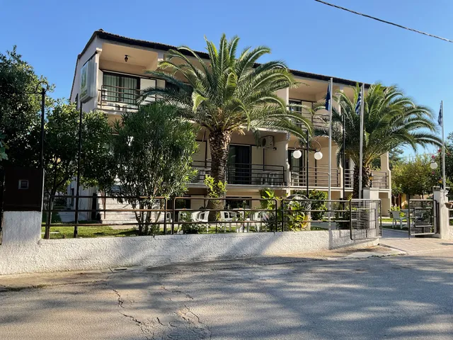 Ξενοδοχείο Βλαχογιάννης