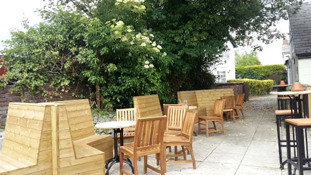 The Red Lion at Moore