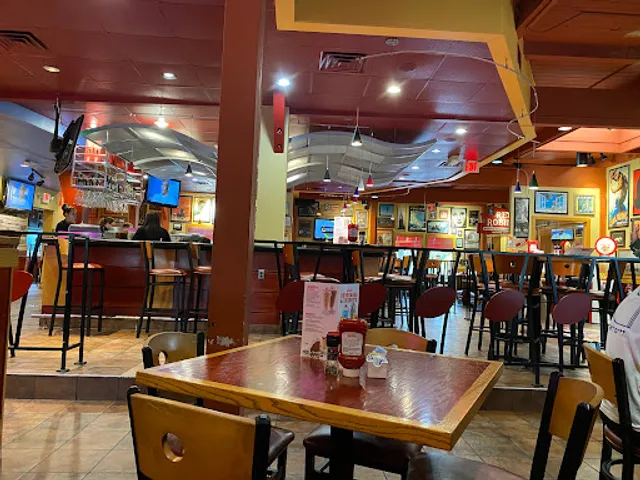 Red Robin Gourmet Burgers and Brews
