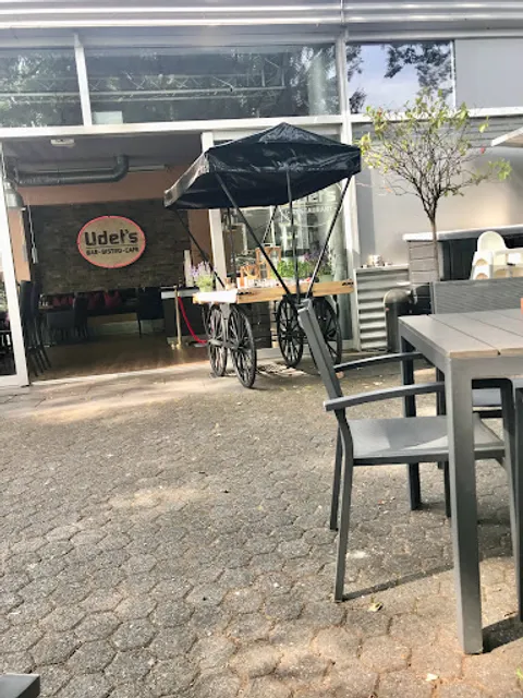 UDET´S BAR - BISTRO - CAFE