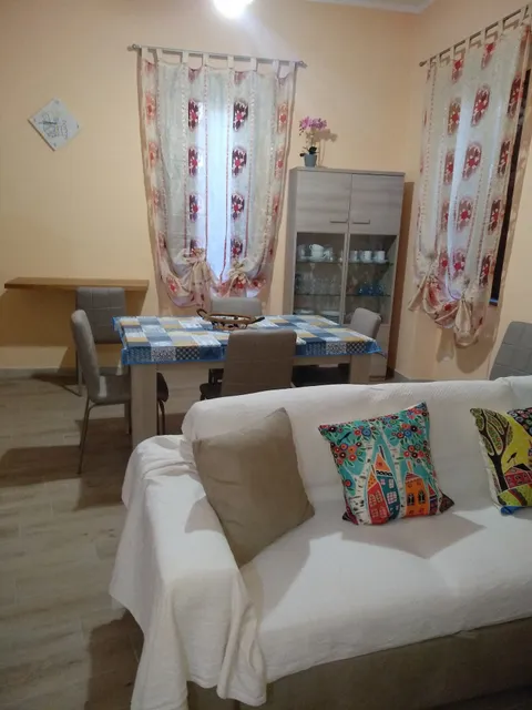 Market Chessa Andreina