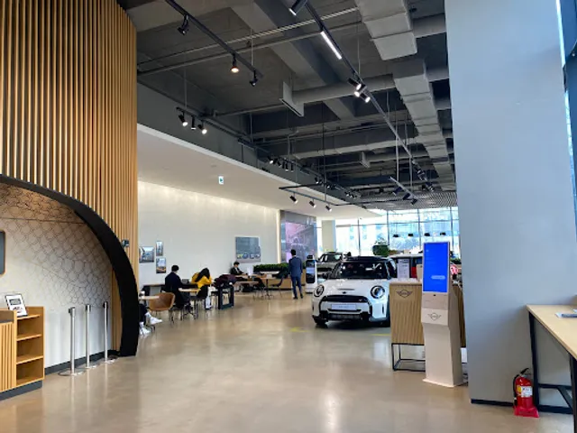 스타벅스 계양BMW점