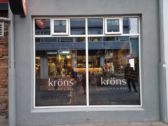 Kröns