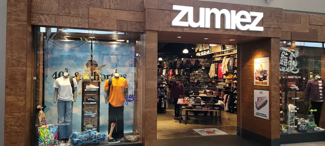 Zumiez