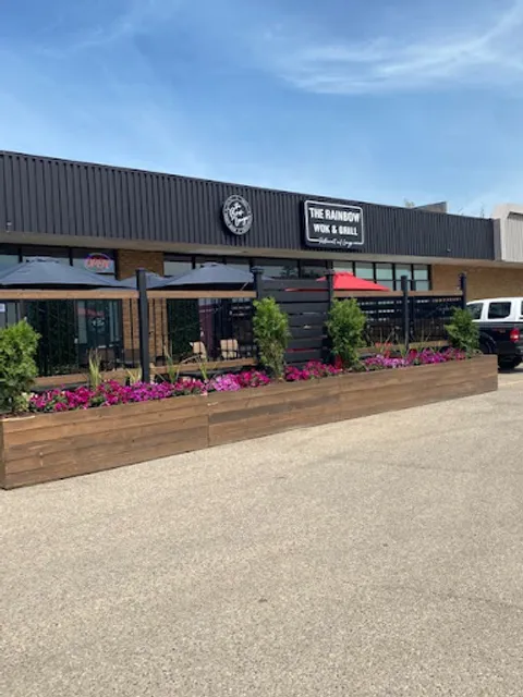 Rainbow Wok & Grill / the Bow Lounge