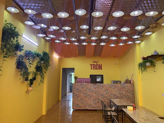 Banh mi tron - CircleT