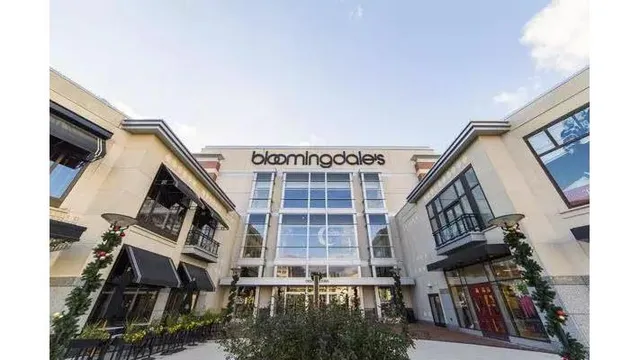 Bloomingdale's
