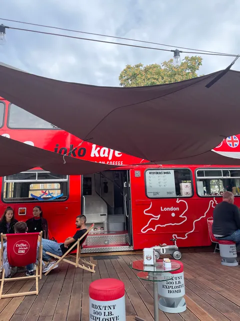 Coffee jako kafe Double decker