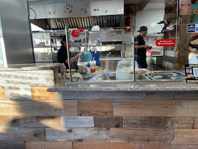 Mariscos 1AM Taqueria