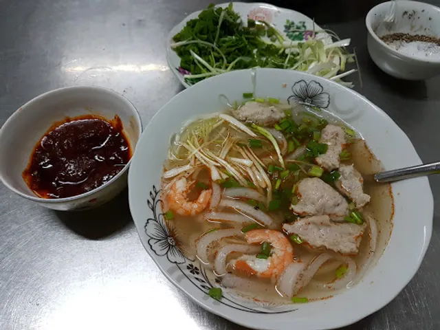 Bánh Canh Bà Đợi