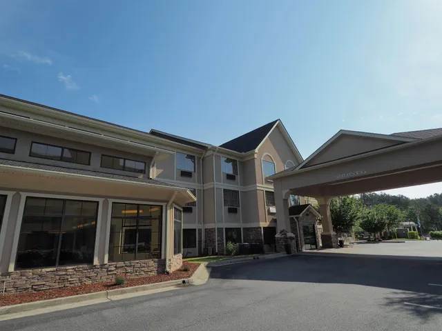 Country Inn & Suites by Radisson, Canton, GA