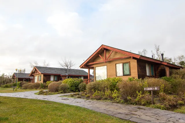 Hotel y Cabañas Las Mellizas - Caja Los Andes