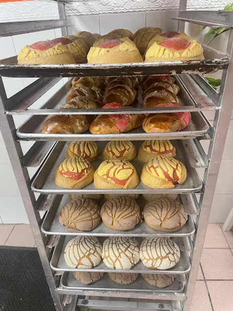 BryJus international Bakery