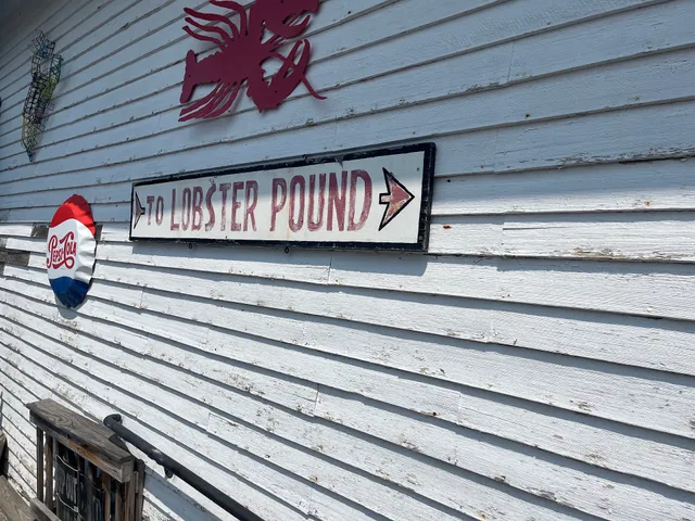 Trevett Country Store