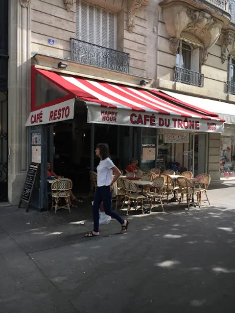 Le Café du Trône