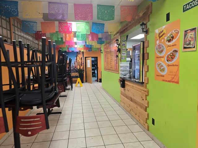 LONSDALE'S TAQUERÍA