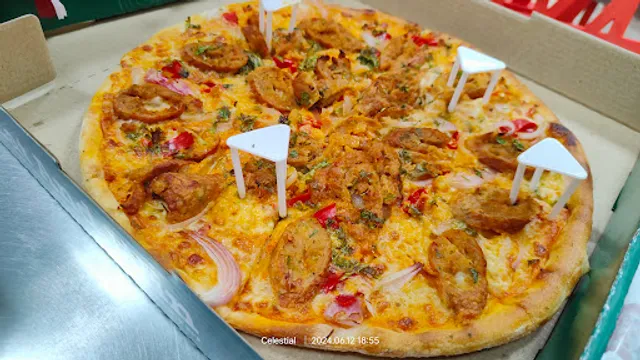 1441 Pizzeria, Prabhadevi