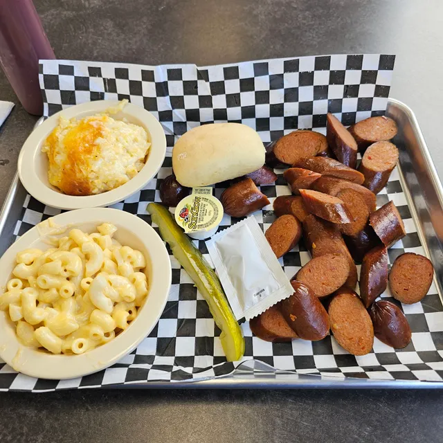 Smith and Betts Barbecue - Springdale