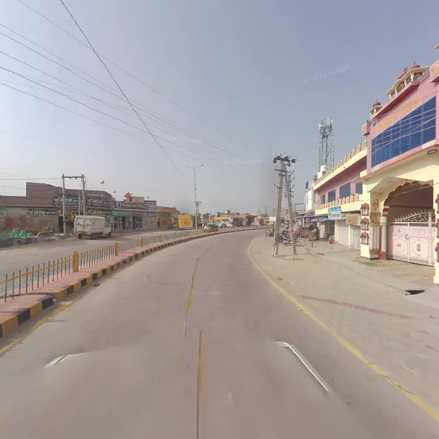 Hotel O Ridheshwar Palace