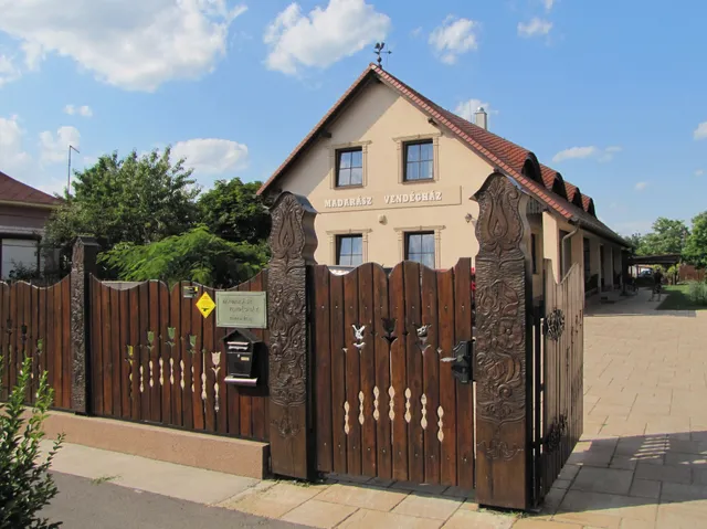 Madarász Vendégház
