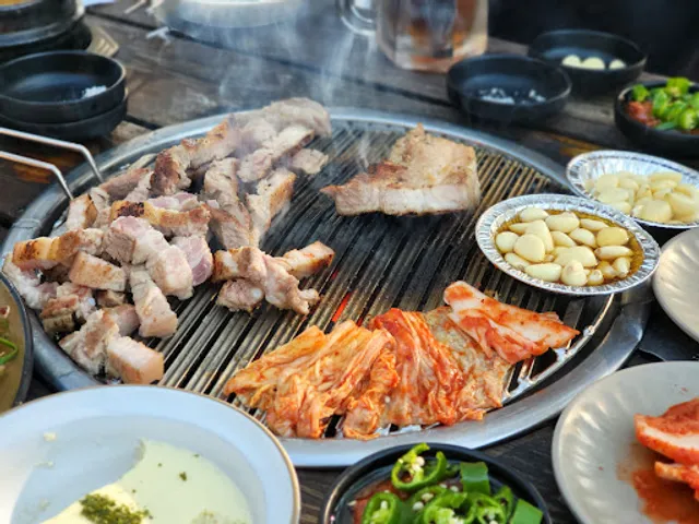 Forest Grill in Felix