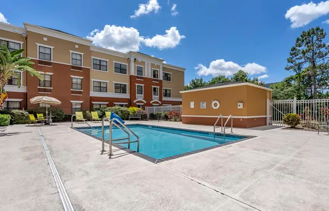 Extended Stay America Suites- Orlando - Maitland - 1776 Pembrook Dr.