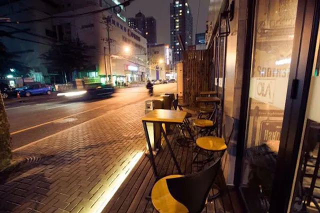 OLÁ Bar & Restaurant