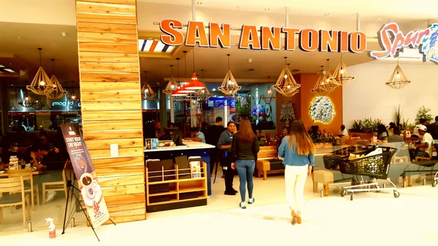 San Antonio Spur Halaal