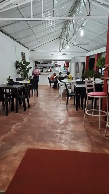 Yiya Restaurant