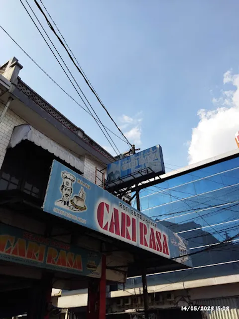 Roti Bumbu-Bakar Cari Rasa