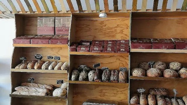 Hackl Artisan Bakers