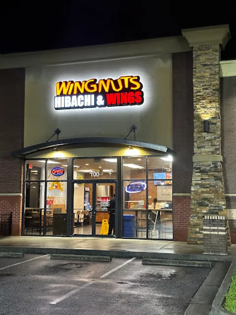 Wingnuts Hibachi & Wings