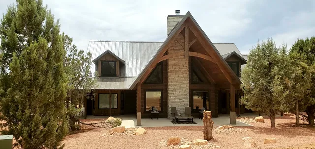 JUNIPER RIDGE LUXURY LODGE AT EAST ZION