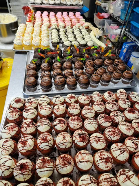 Couture Cakes By Nika