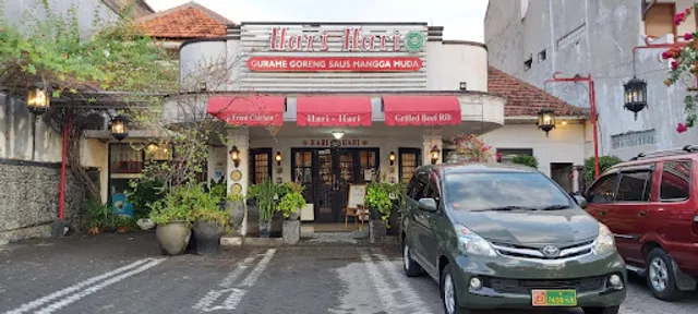 Hari Hari Restaurant