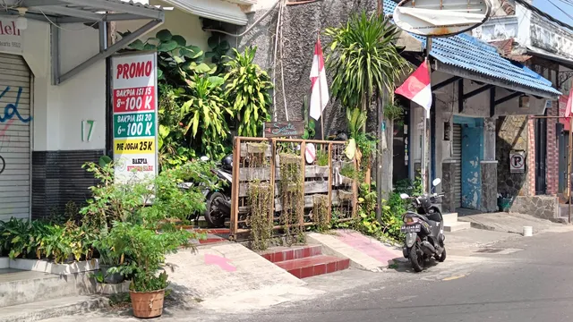 SANTE COMMUNE Hostel Yogyakarta