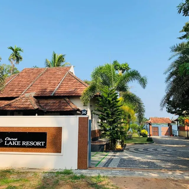 Cherai Lake Resort