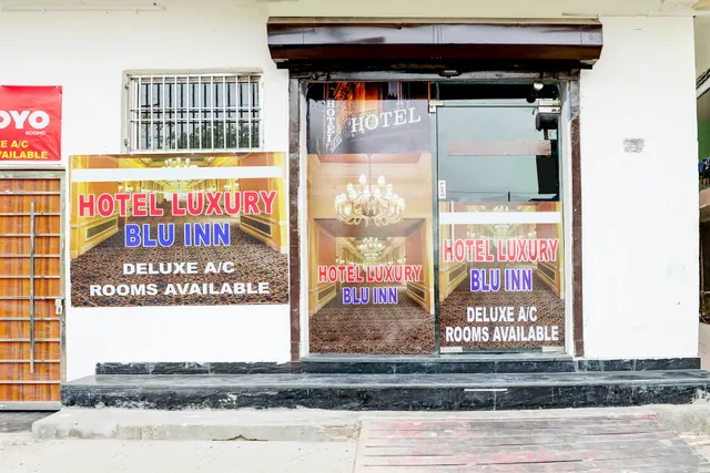 OYO Hotel Luxury Blu In