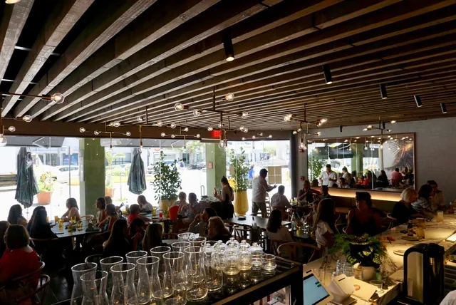 Paulina Escanes Restaurant