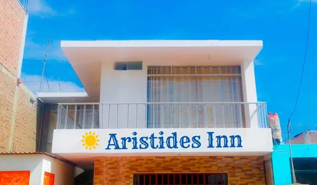 Hospedaje Aristides Inn