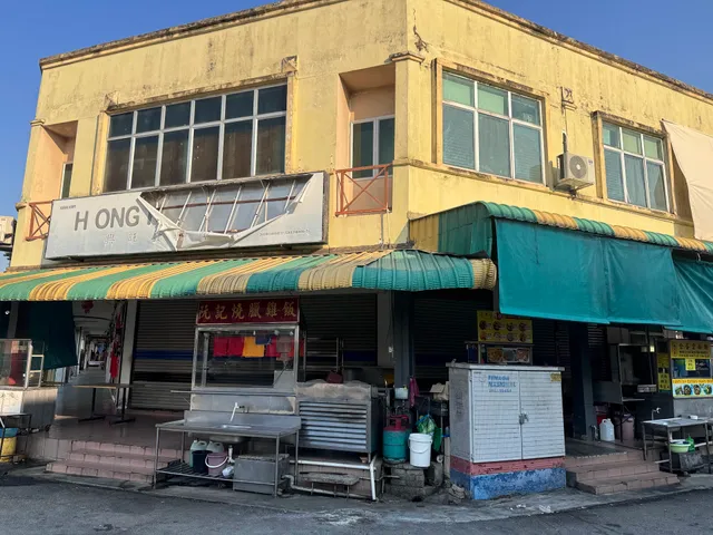 No Meat Ok Mou • NMOM