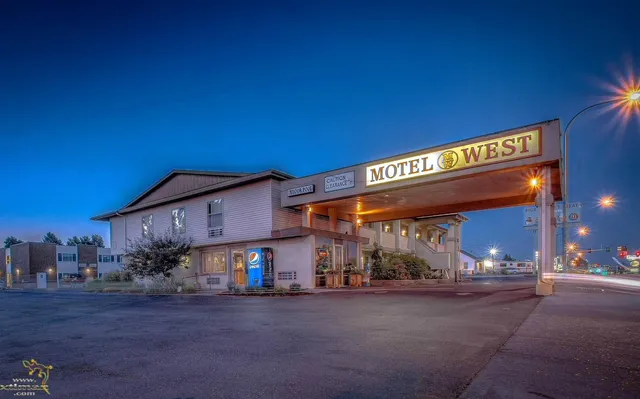 Motel West