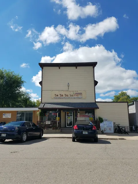 Conklin Mini Market