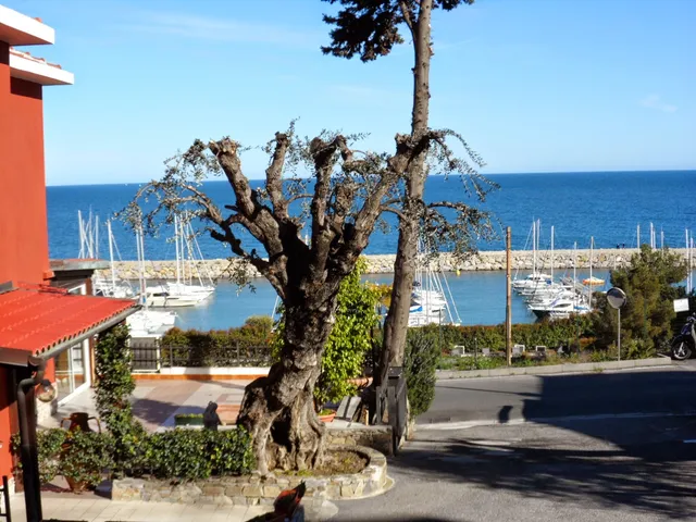 Camping, Guest House Baia dei Gabbiani
