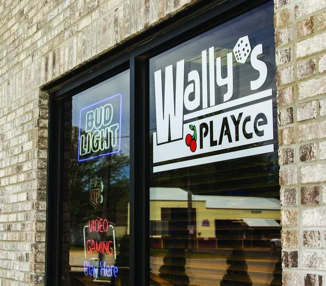Wally's Playce