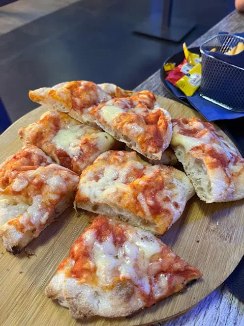 Plant42 - pizza&kebab