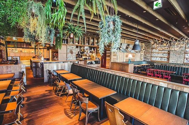 Schmatz Beer Dining - Ariake Garden